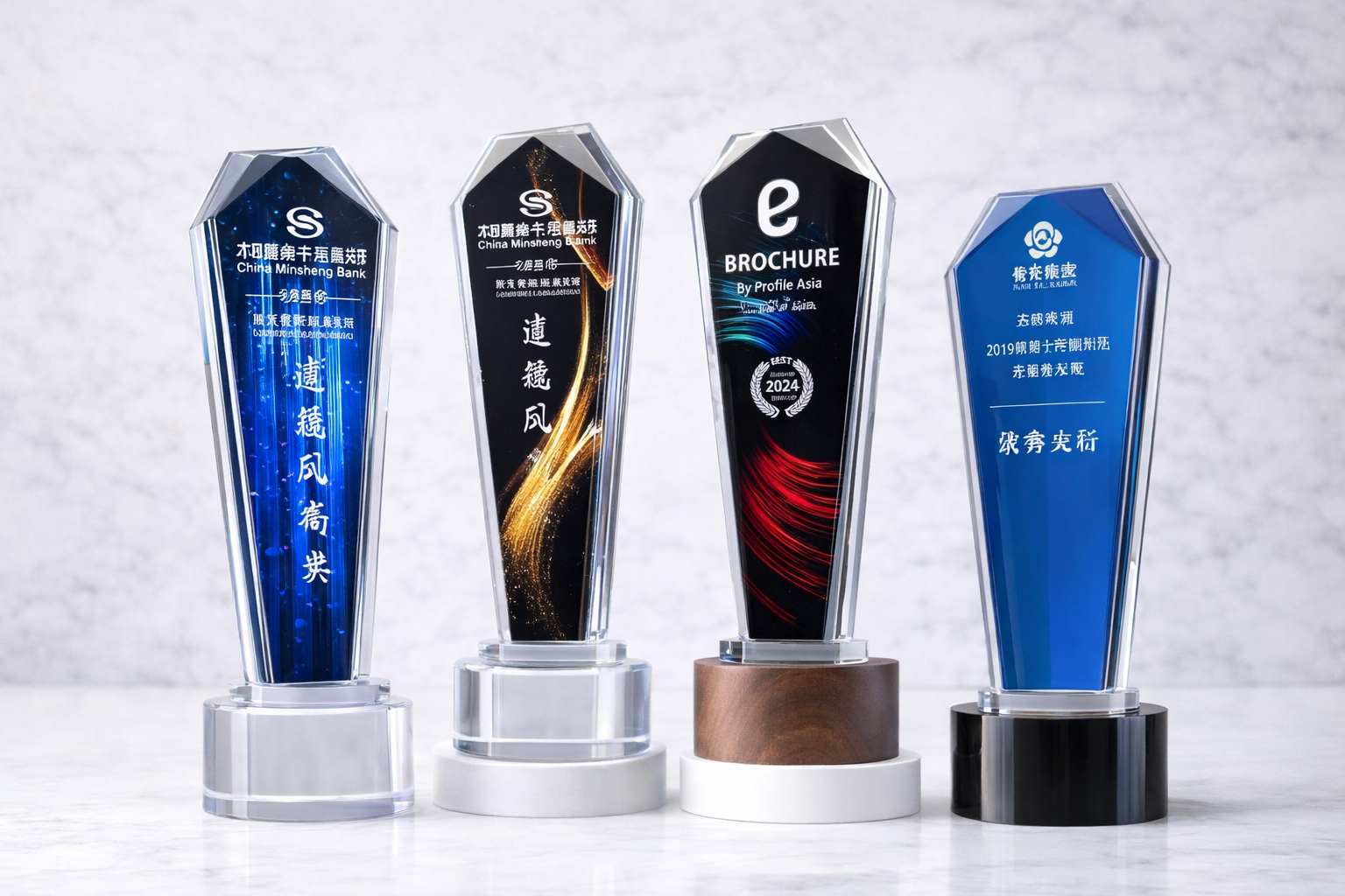  Kỉ niệm chương pha lê và thủy tinh in logo 