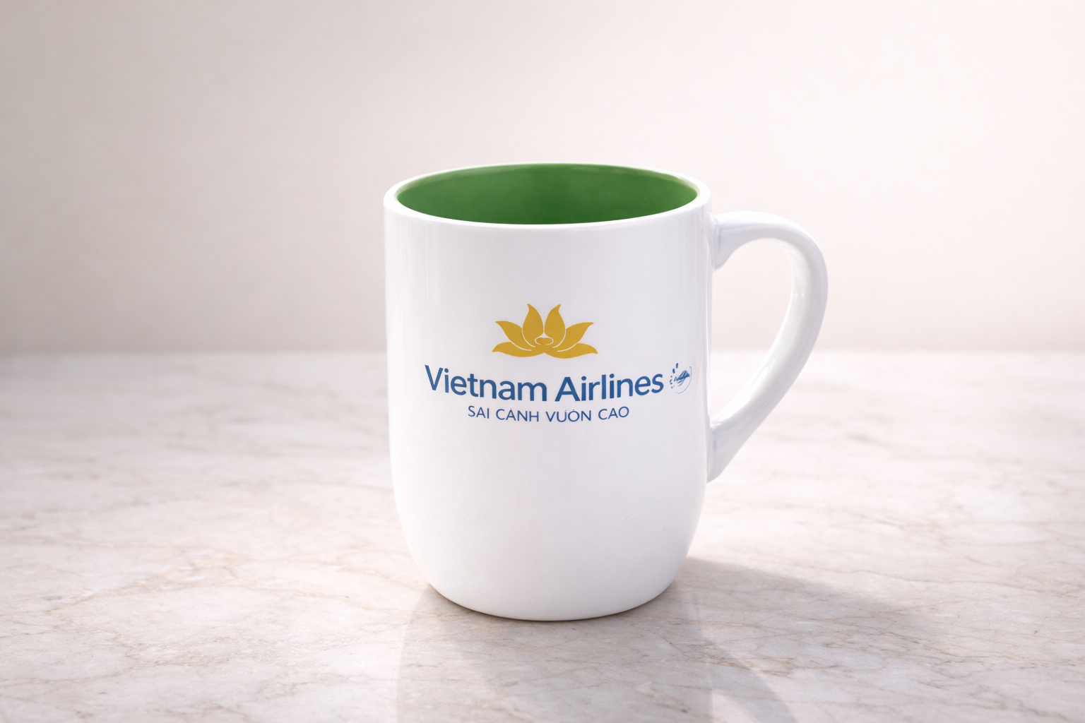  Ly sứ trắng in logo Vietnam Airlines 
