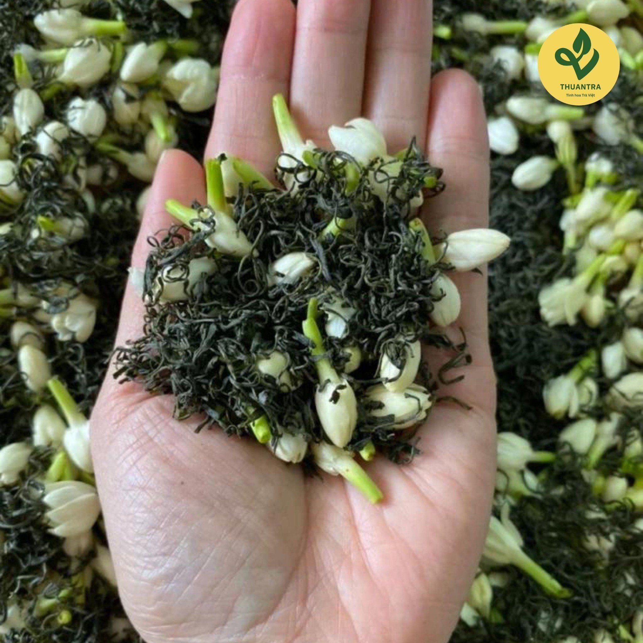  Combo Trà Hoa Cao Cấp : Trà Sen Tây Hồ, Trà Ướp Hoa Nhài, Trà Ướp Hoa Bưởi. 