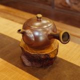  Ấm trà tay ngang Hướng Tâm 250ml – An Thổ Túc, bản gốm mộc và nung củi 