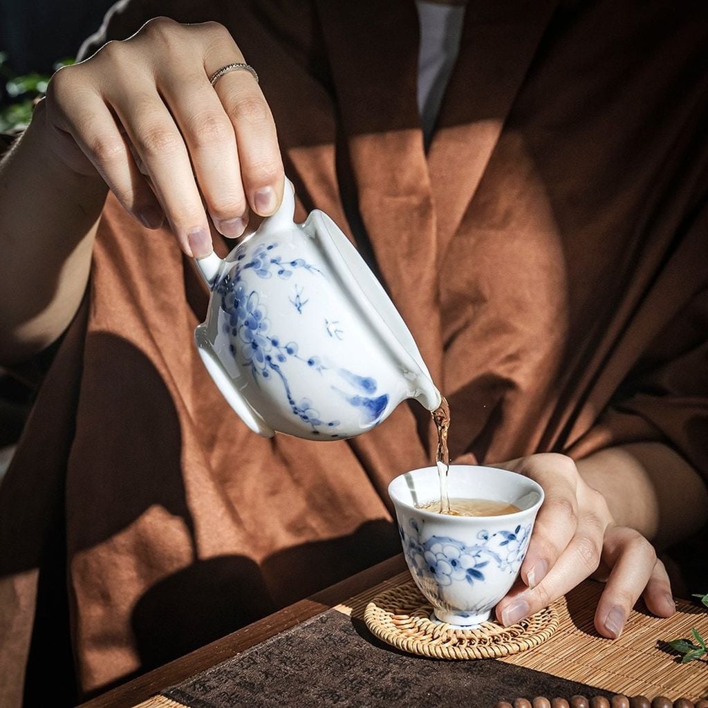  Chén trà sứ vẽ tay thấu quang – An Thổ Túc 