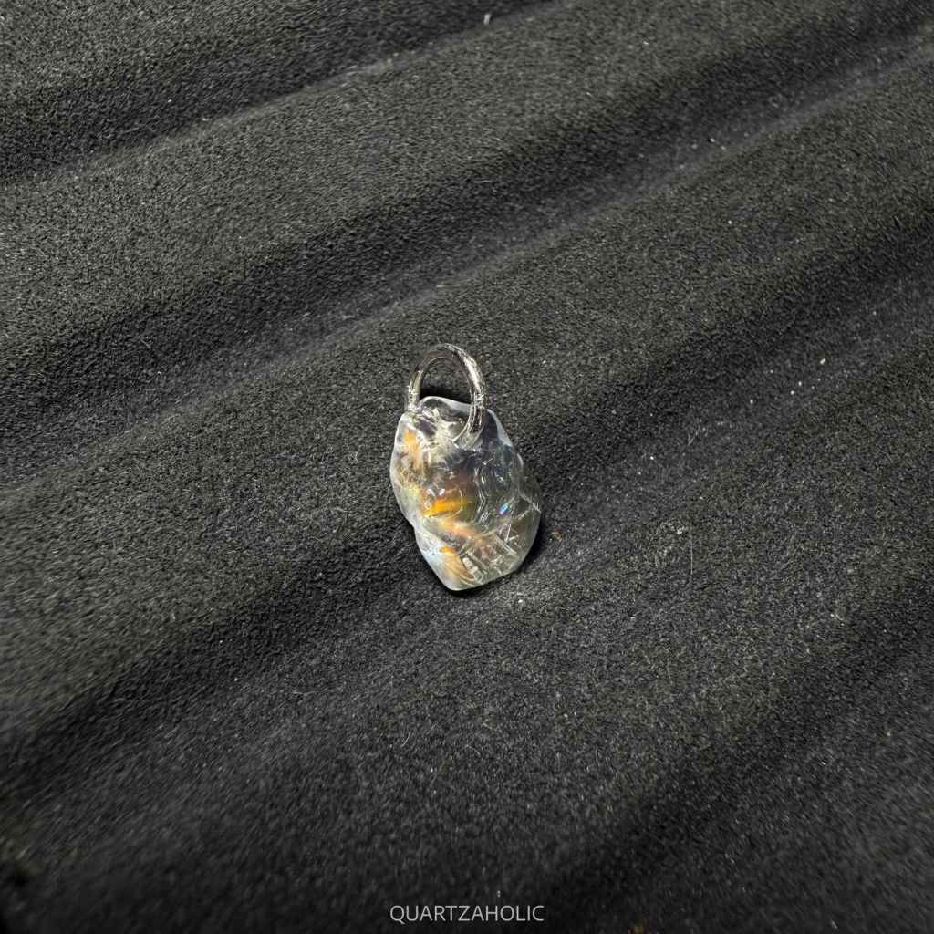 Mặt Dây Tumbled Rainbow Moonstone