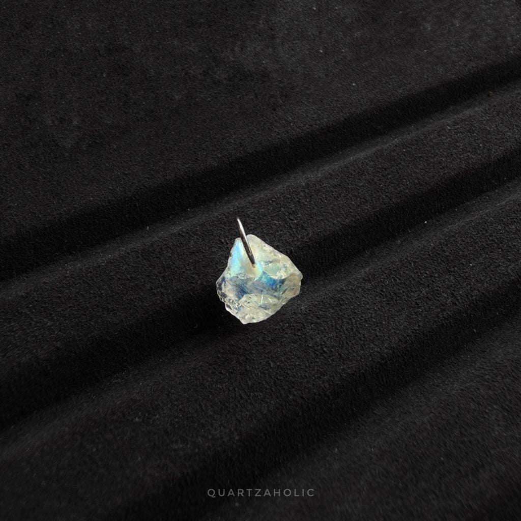 Mặt Dây Basic Rainbow Moonstone