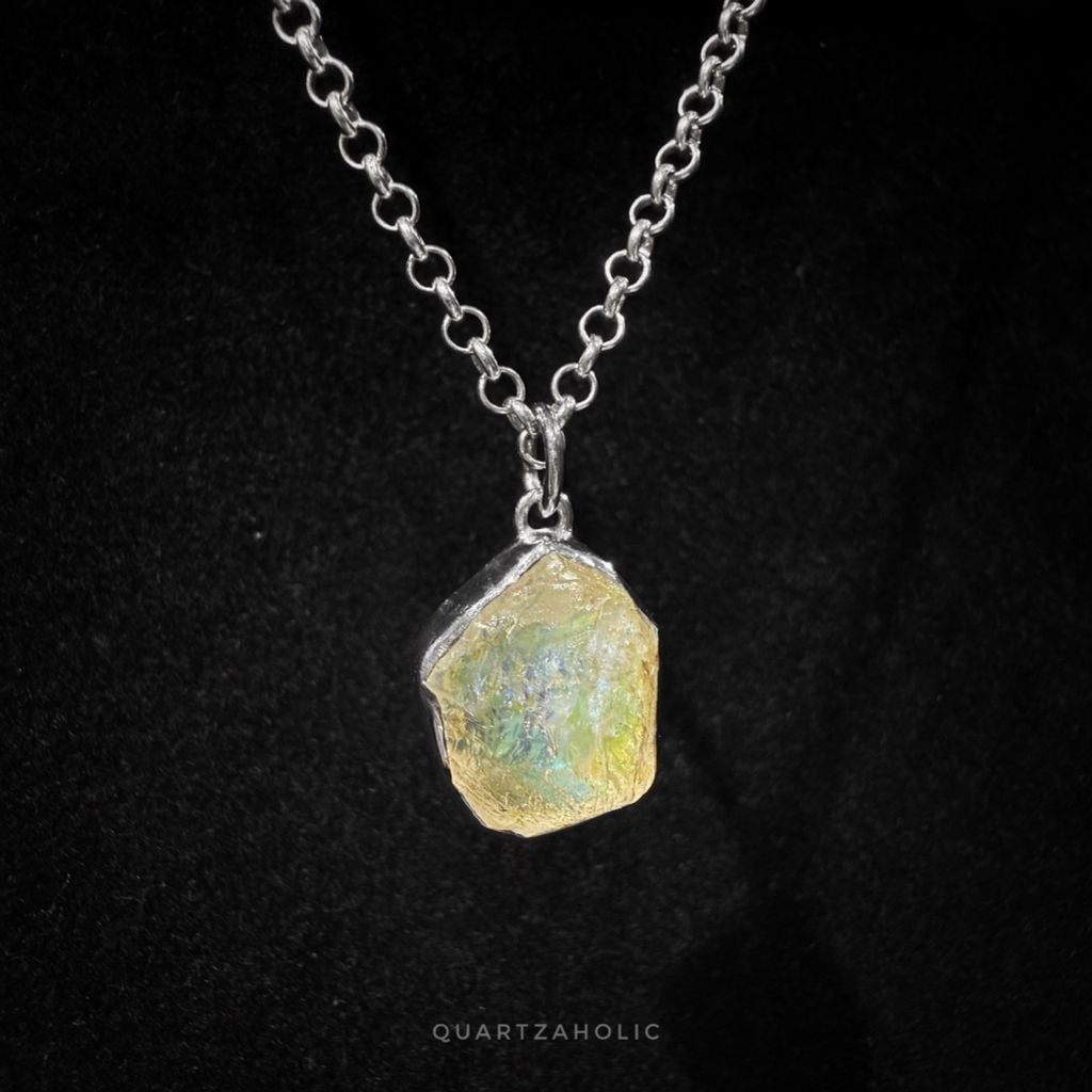 Mặt dây chuyền Freeset Raw Moonstone