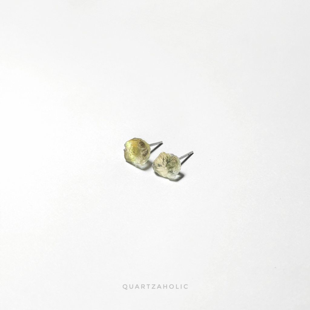 Bông Tai Madagascar Moonstone