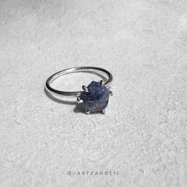  Nhẫn Claws Sapphire Nghệ An 