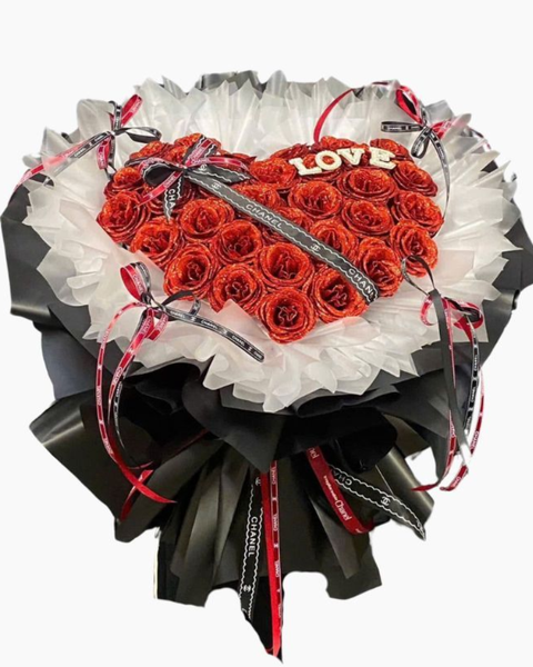 Bó Hoa Hồng Kim Tuyến Đỏ Trái Tim  - HST59