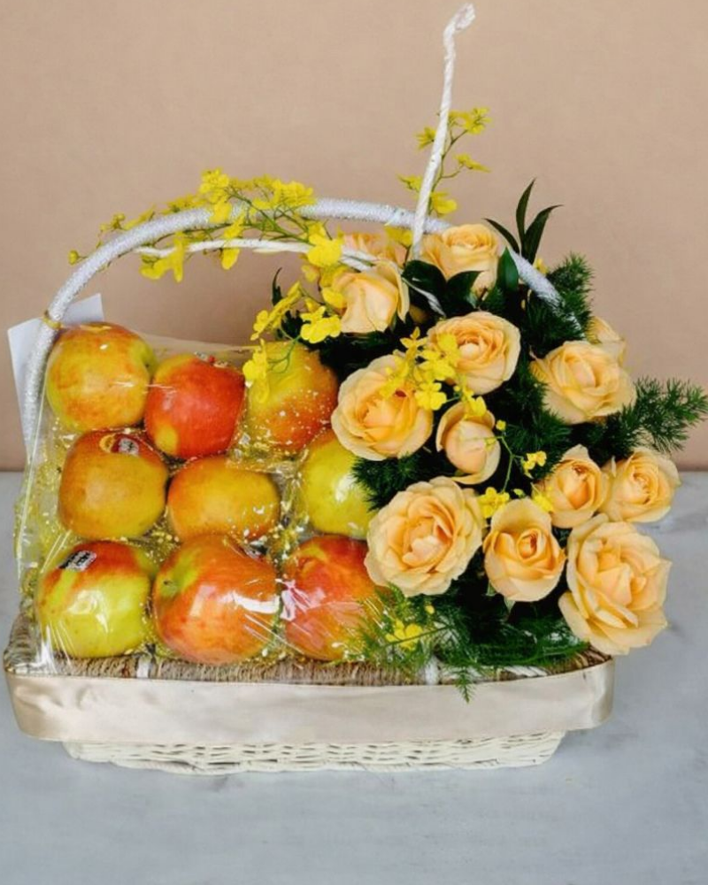  Giỏ Trái Cây Táo Vàng - GTC33 