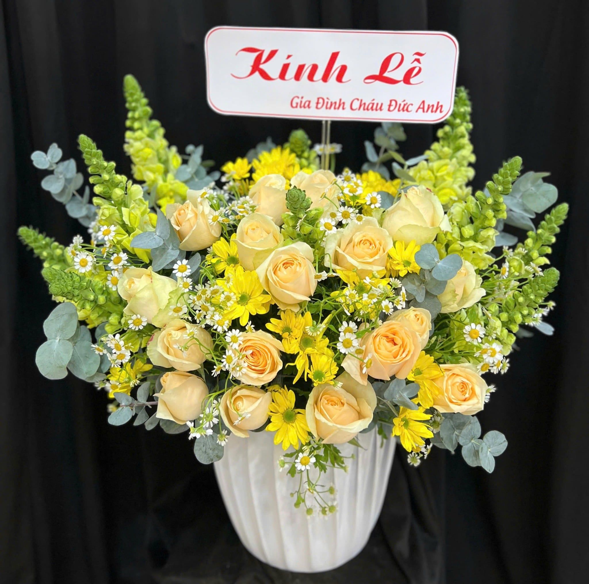  Hộp Hoa Hồng Bơ- HH138 