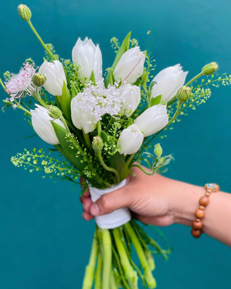  Bó Hoa Cưới Cầm Tay From This Moment On - HC44 