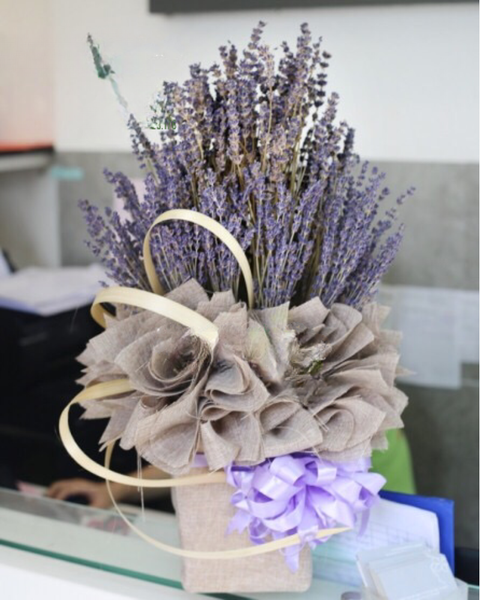 Bó Hoa Lavender: Hộp Hoa Lavender Giản Dị - LVD05