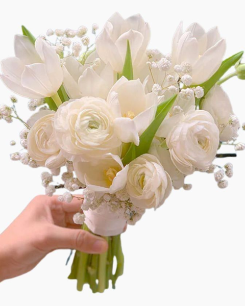 Mẫu Hoa Tươi Màu Trắng sang trọng, nhẹ nhàng, tinh khiết: Bó Hoa cưới Cầm Tay New Beginning - HC48