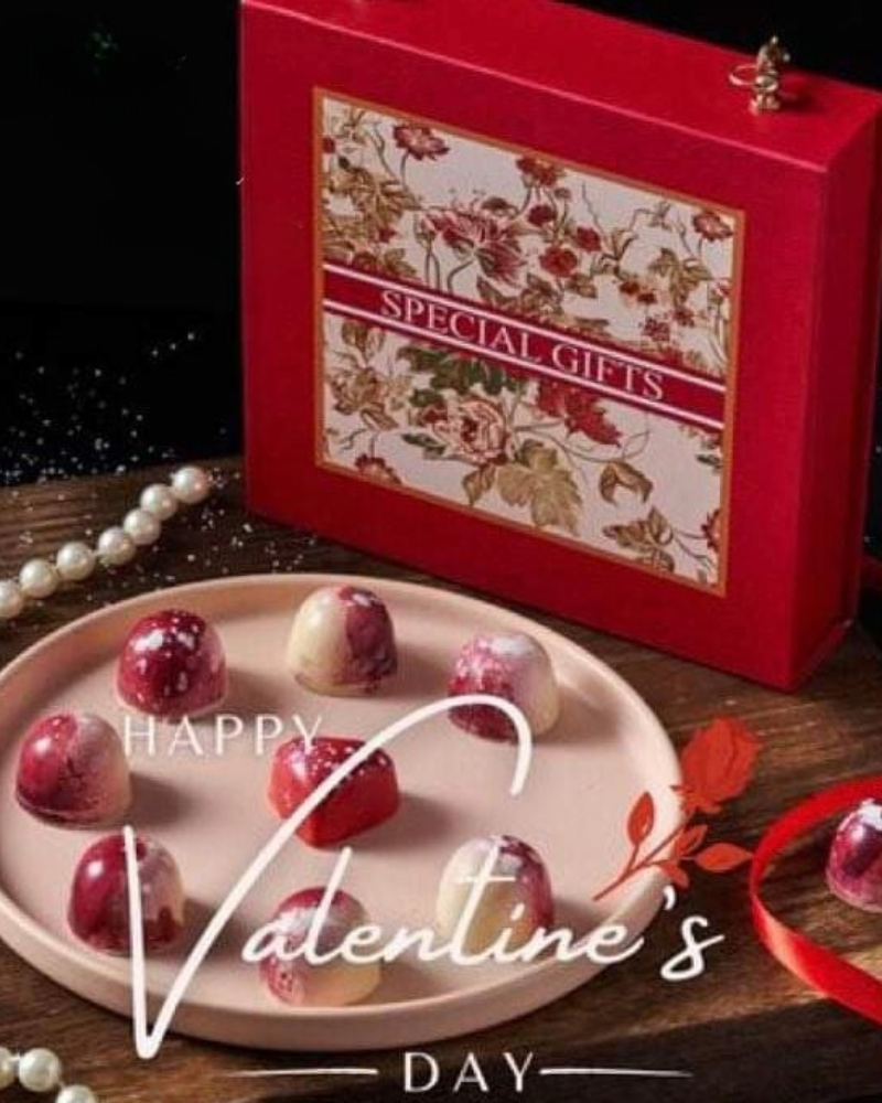  Hộp Chocolate Hoa Đỏ Quai Xách Ngọc Trai - HCCL11 - Quà Tặng 14/2 