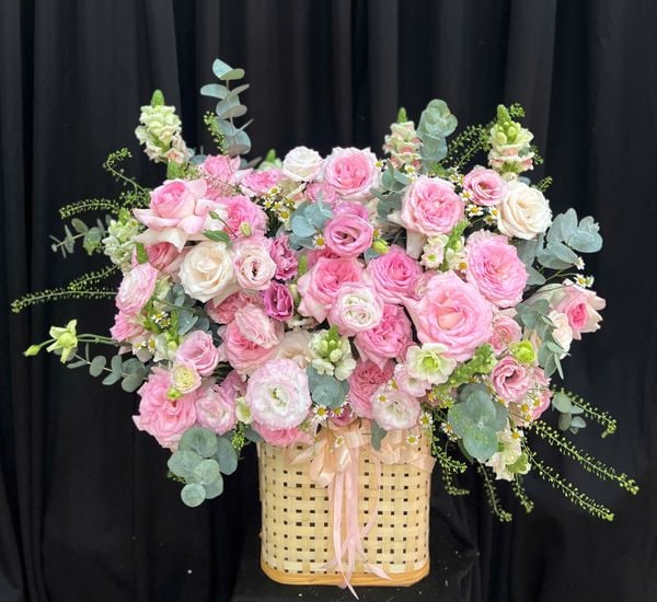 Mẫu Hộp Hoa Tươi Cao Cấp, Sang Trọng - Hoa Hồng Cắm Hộp Đẹp Nhất: Hộp Hoa Tiểu Thư - HH176