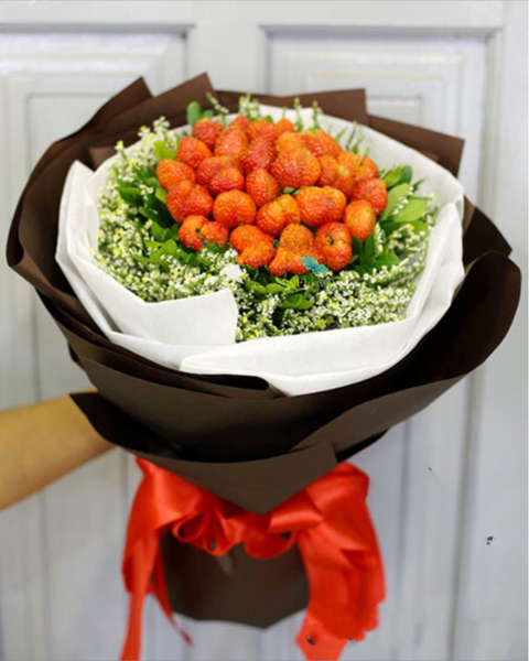 Hoa trái cây giá rẻ:  Bó Dâu Tây - TC05 - Hoa 20/10 