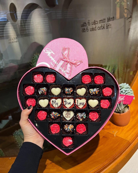 Hộp chocolate đẹp cho tình yêu ngọt ngào: hop-chocolate-my-true-love-hccl04-qua-tang-tinh-yeu-14-2