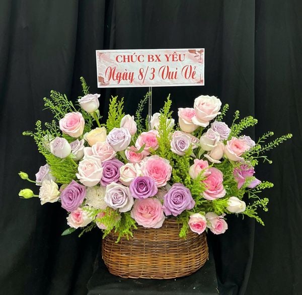 Giỏ Hoa Khai Trương để bàn đẹp: Giỏ Hoa Hồng Thắm - HG93