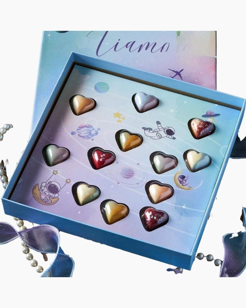 Hộp chocolate đẹp cho tình yêu ngọt ngào: Hộp Chocolate Vũ Trụ Xanh - HCCL08 - Quà Lễ Tình Nhân