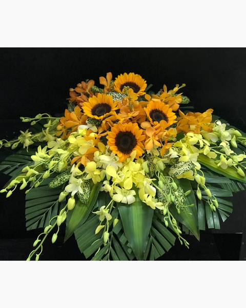 Hoa Tặng Thầy Cô Mừng Ngày Nhà Giáo Việt Nam 20/11:  Bục Phát Biểu - 09 - Hoa 20/11 Đẹp 