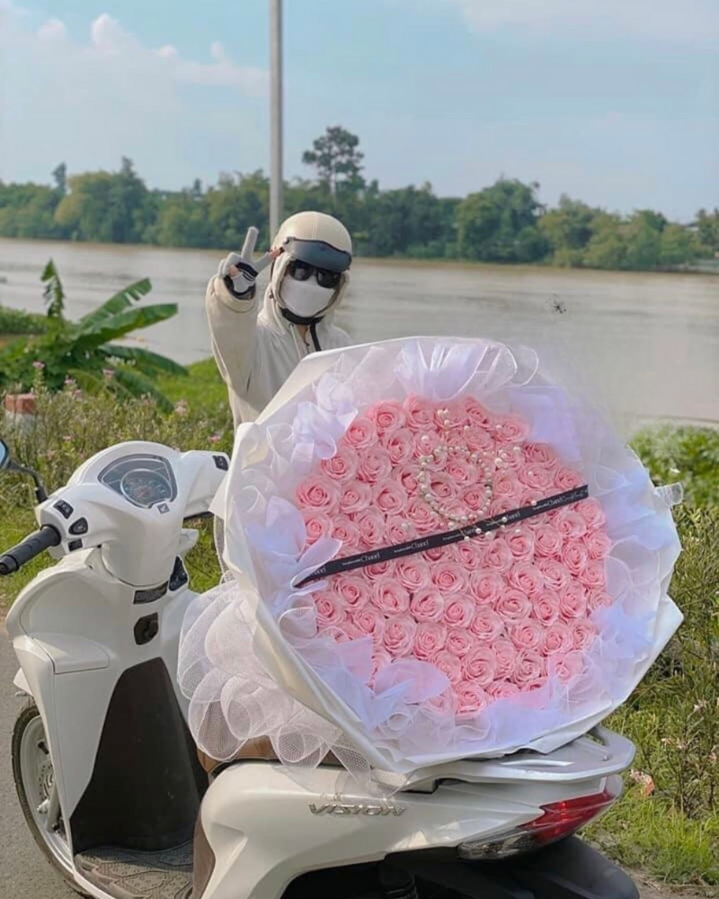  Bó Hoa 200 Bông Hồng Phấn - HST38 - Hoa 8/3 