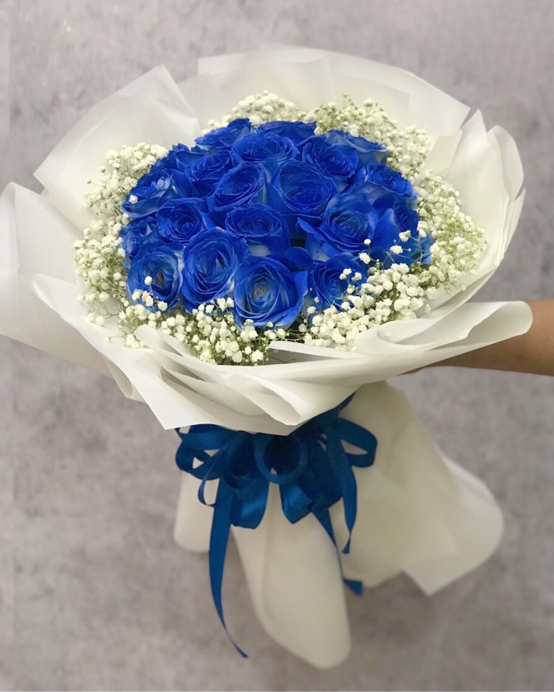  Bó Hoa Blue Roses of Hope - HBT238 - Hoa 20/10 - Hoa Hồng Xanh và Baby 
