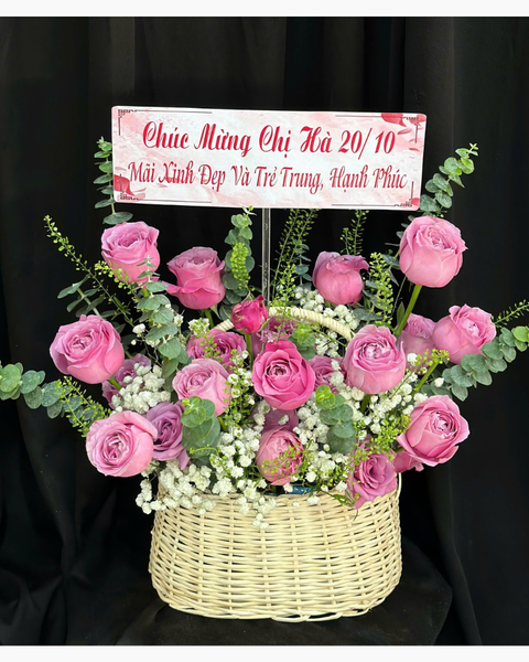 Hoa Tặng Mẹ 8/3 Đẹp, Ý Nghĩa Nhất Nhân Ngày Quốc Tế Phụ Nữ:  Giỏ Hoa Hồng Thắm - HG88 