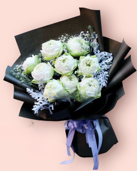 Mẫu Hoa Tươi Màu Trắng sang trọng, nhẹ nhàng, tinh khiết: Bó Hoa Sen Trắng Tinh Khiết - HBD157 - Hoa 20/11 Tặng cô