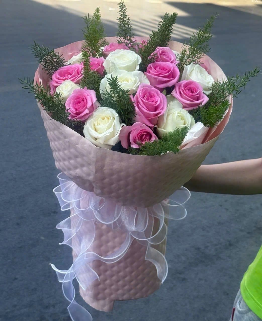  Bó Hoa Lãng Mạn  - HBT114 