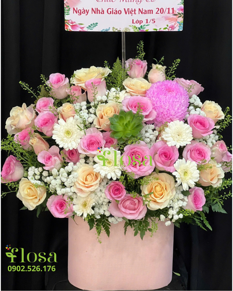 Hoa Tặng Mẹ 8/3 Đẹp, Ý Nghĩa Nhất Nhân Ngày Quốc Tế Phụ Nữ: Hộp Hoa Duyên Phận - HH100