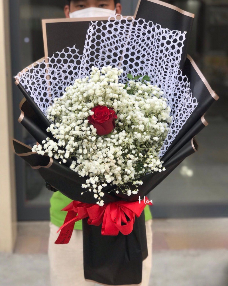  Bó Hoa Chỉ Yêu Mình Em - HBD76 - Hoa 20/10 