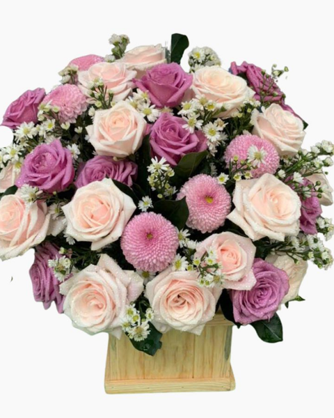 Mẫu Hoa Tươi Màu Tím: Hộp Hoa Purple Blooming - HG16