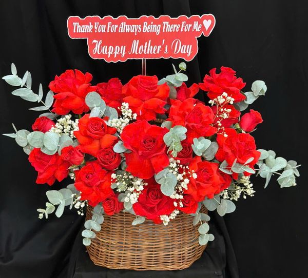Giỏ Hoa Khai Trương để bàn đẹp: Giỏ Hoa Rực Đỏ Yêu Thương - HG104