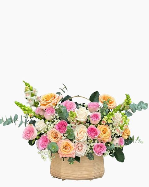 Hoa Giỏ Tình Thắm Như Hoa - Hoa 20/10 - HG74