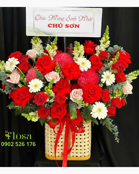 Hoa hồng 8/3: Giỏ Hoa Thắm Nồng - HG83