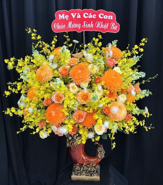 Hoa Cắm Bình Đẹp Mới 2026 Bính Ngọ: Bình Hoa Ánh Dương Yêu Thương - HCB94