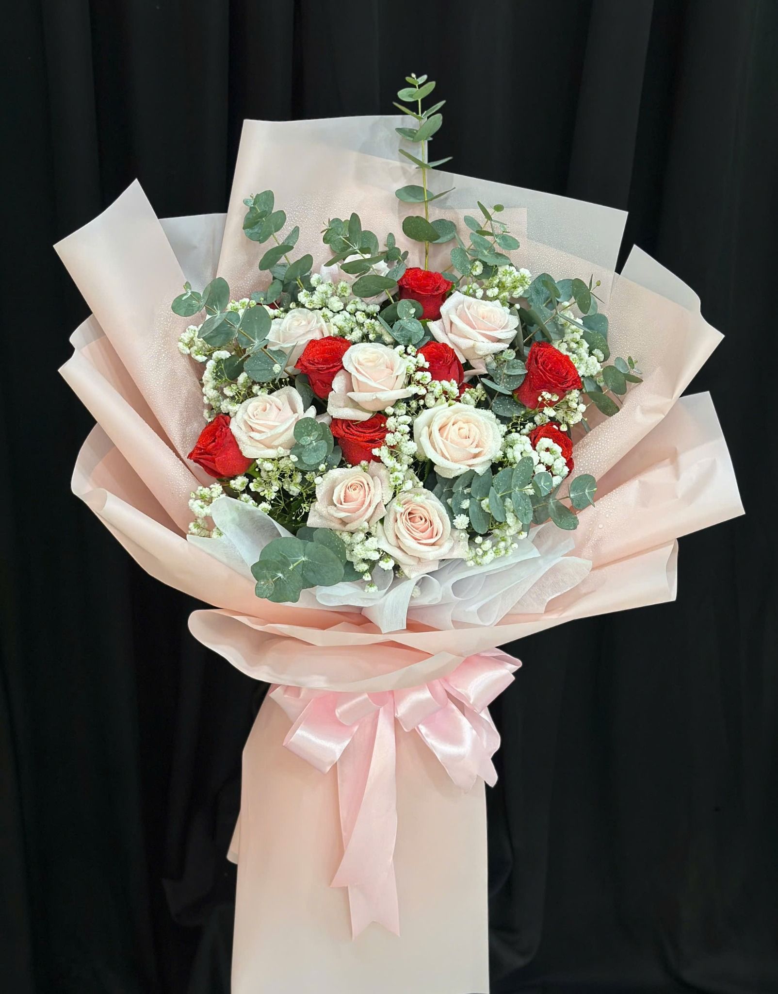  Bó hoa Ngọt Ngào - Hoa 20/10 - HBD296 