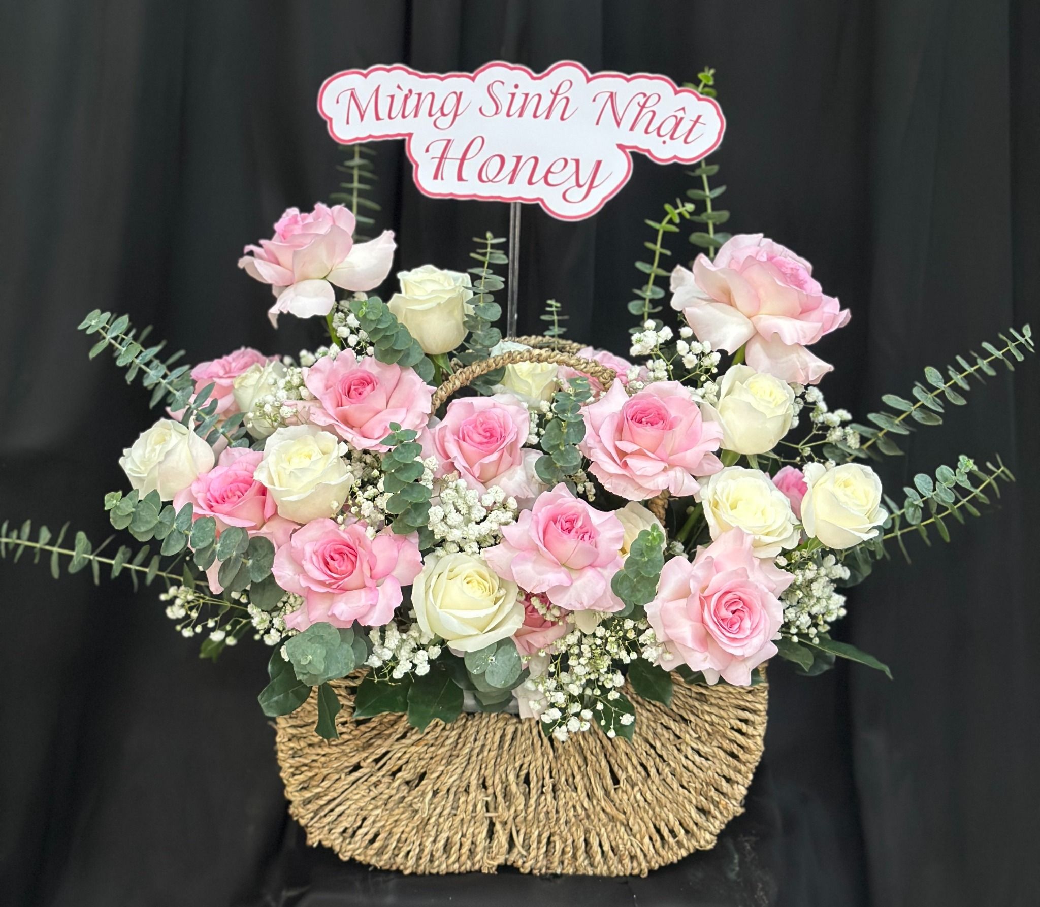  Hoa Giỏ Hồng Nhẹ Tình Thơ - Hoa 20/10 - HG69 