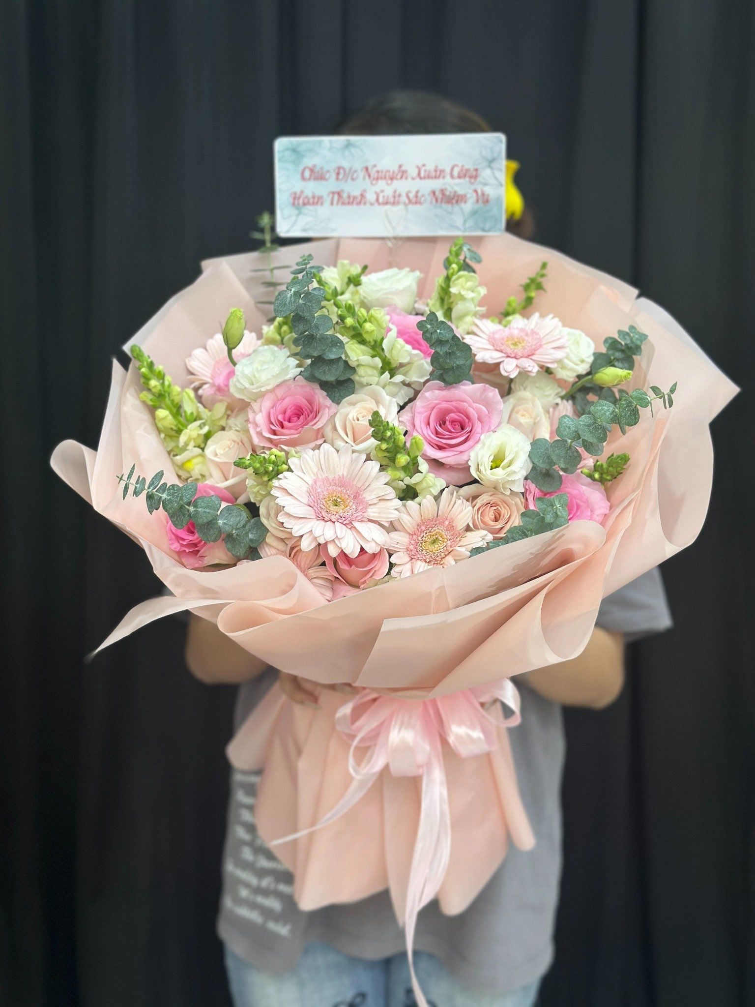  Bó Hoa Hồng Yêu Hương - Hoa 20/10 - HBD299 