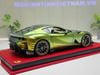 XE MÔ HÌNH FERRARI 812 COMPETIZIONE CHAMELEON GREEN,TỶ LỆ 1/18 MR