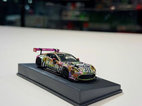  XE MÔ HÌNH ASTON MARTIN VANTAGE AMR EVO NO.30,TỶ LỆ 1/64 SPARK 