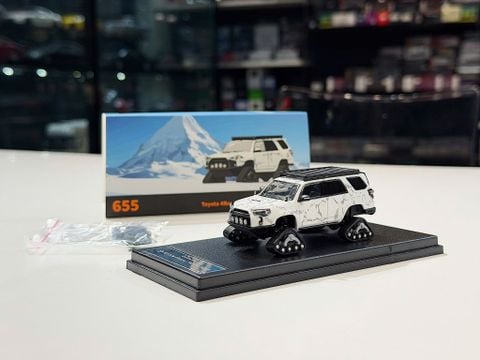  XE MÔ HÌNH TOYOTA 4RUNNER WIDEBODY PRE-RUNNER WHITE,TỶ LỆ 1/64 GCD 