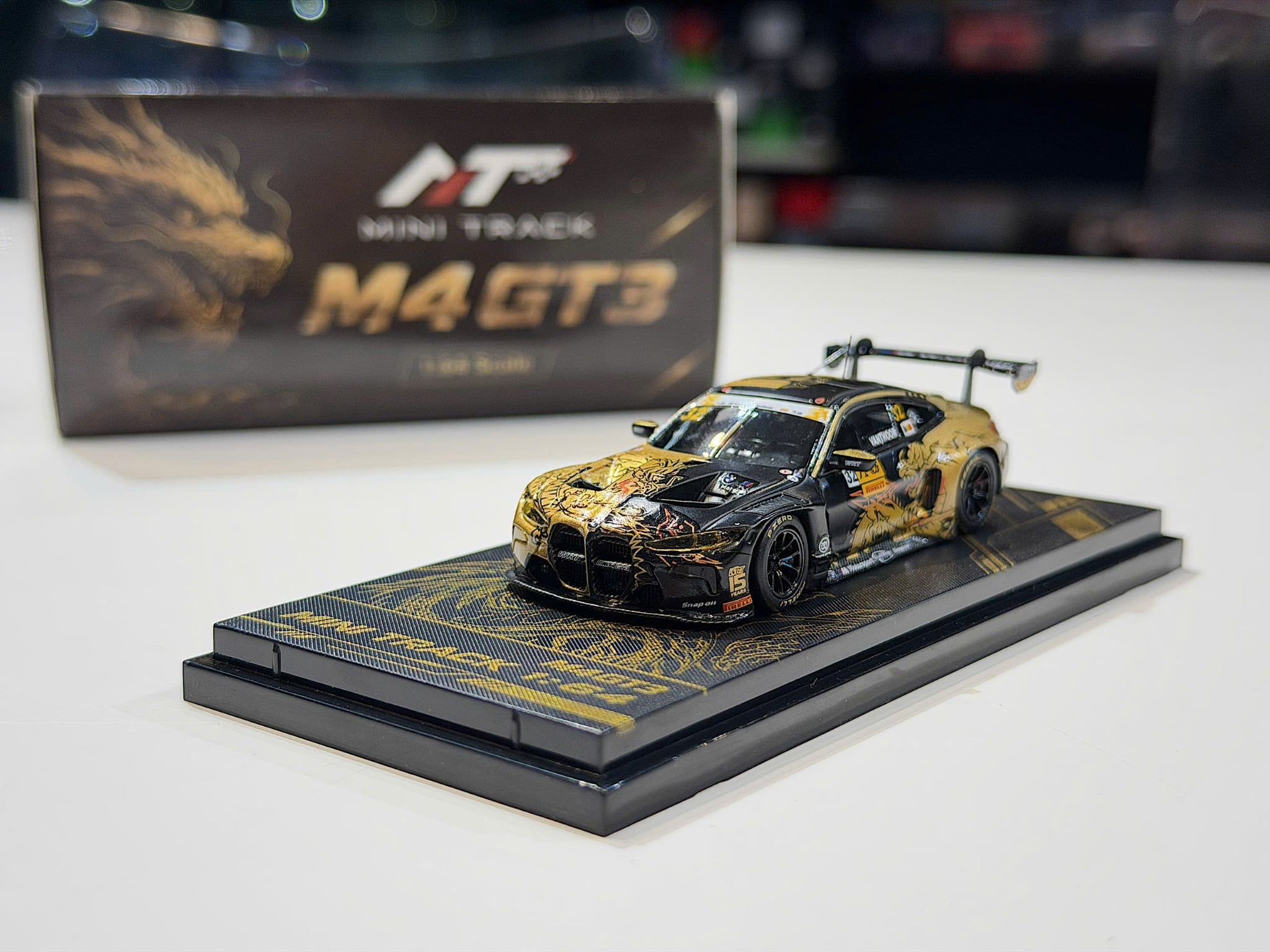 XE MÔ HÌNH BMW M4 GT3 DRAGON,TỶ LỆ 1/64 MINI TRACK
