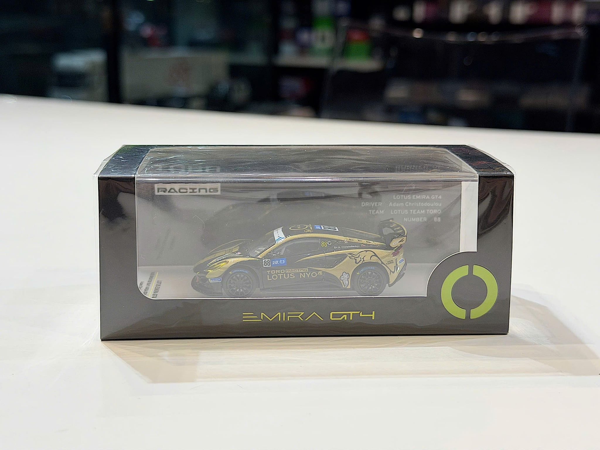 XE MÔ HÌNH LOTUS EMIRA GT4,TỶ LỆ 1/64 KILOWORKS