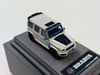 XE MÔ HÌNH MERCEDES BENZ G800 BRABUS WHITE BLUE CARBON FIBER,TỶ LỆ 1/64 HERMES COLLECTION