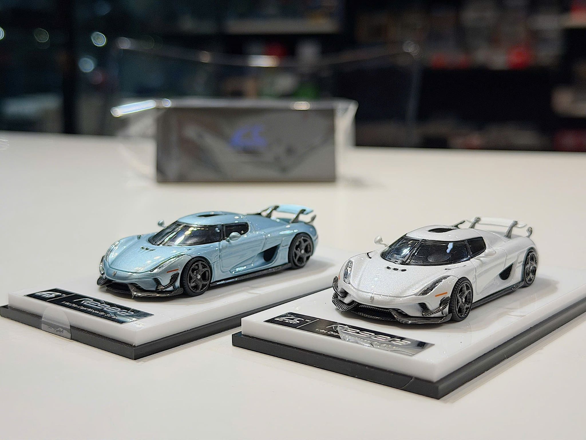 XE MÔ HÌNH KOENIGSEGG REGERA,TỶ LỆ 1/64 SMALLCAR ART