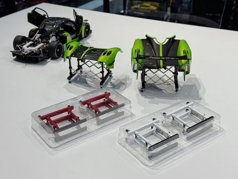  PHỤ KIỆN DÀN NÂNG NẮP MÁY CÁC HÃNG XE ( HOOD HOLDER ),TỶ LỆ 1/18 LCD 