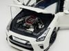 XE MÔ HÌNH NISSAN GT-R R35 TRACK EDITION ENGINEERED BY NISMO PEARL WHITE,TỶ LỆ 1/64 MOTORHELIX