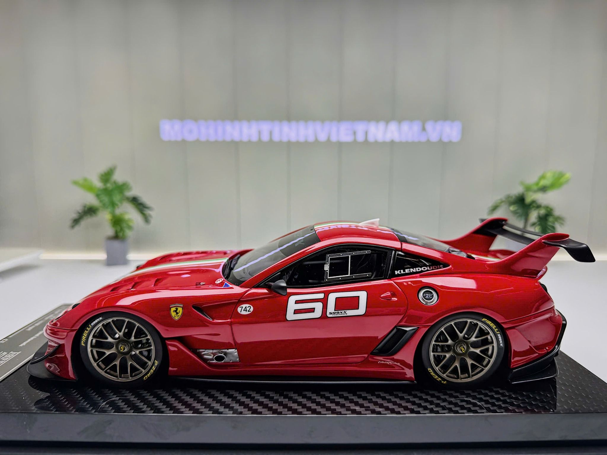 XE MÔ HÌNH FERRARI 599XX EVO ROSSO CORSA,TỶ LỆ 1/18 CD MODEL