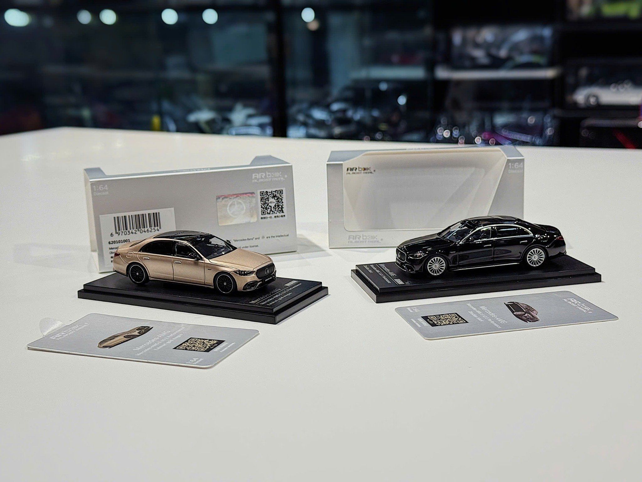 XE MÔ HÌNH MERCEDES BENZ S63 E PERFORMANCE,TỶ LỆ 1/64 ALMOST REAL