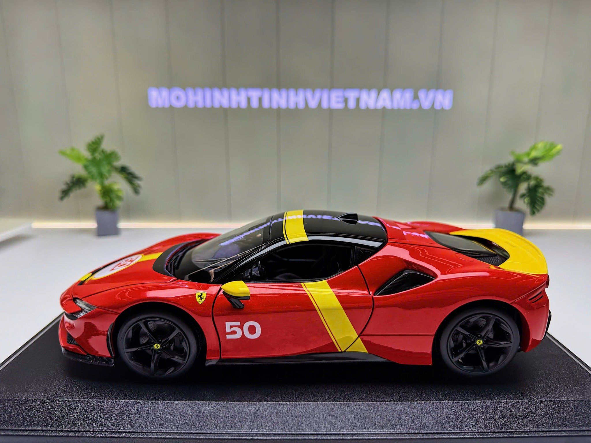XE MÔ HÌNH FERRARI SF90 STRADALE ASETTO FIORANO,TỶ LỆ 1/18 BBURAGO